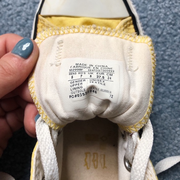 Converse - Picture 3 of 3